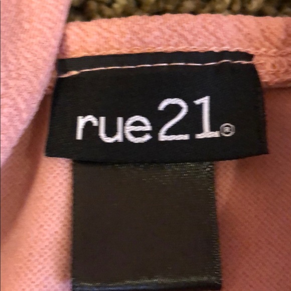 Top - Picture 3 of 3